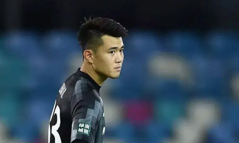 赵博带伤上阵：浙江队人困马乏憾负蓉城