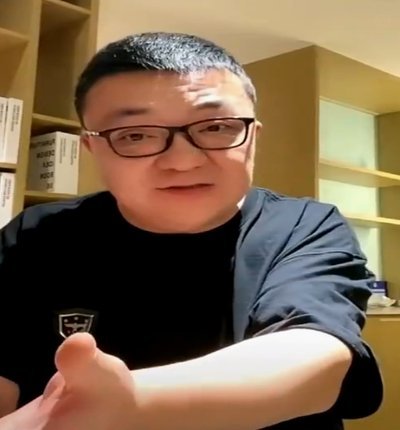 击剑男神被疯狂开黑