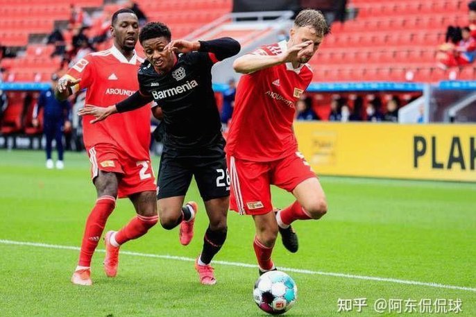 沃尔夫斯堡降级，德甲球队近14年第2次输掉升降附加赛