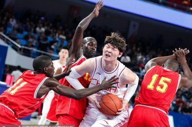 中国队 VS 刚果6月2日21点，咪咕直播，还一场换一个城市