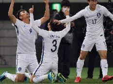 韩国和日本交手的话？朴智星：目前日本领先，韩国起伏很大