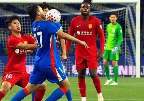 中超：铜梁龙1-0津门虎，肯帕努破门，哈达斯绝平被吹