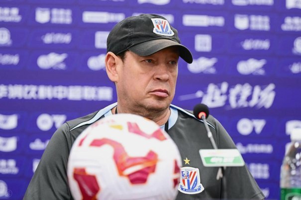 申花客战津门虎：斯卢茨基预警硬仗，力求最佳表现